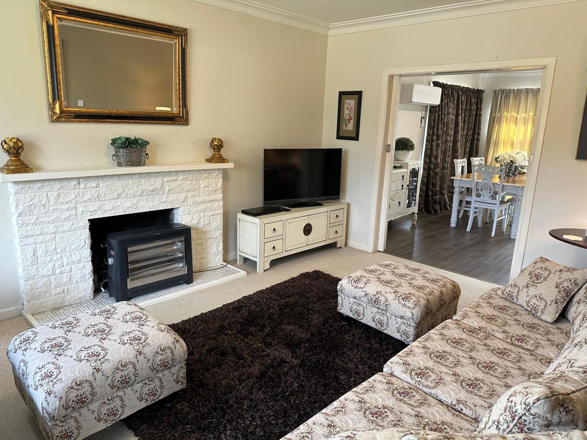 Cambridge Cottage - Self Catering Holiday House Buitenkant foto
